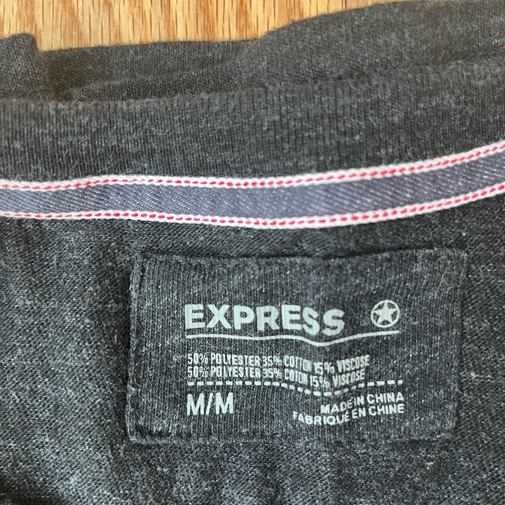Express Men Top - Picture 5 of 6